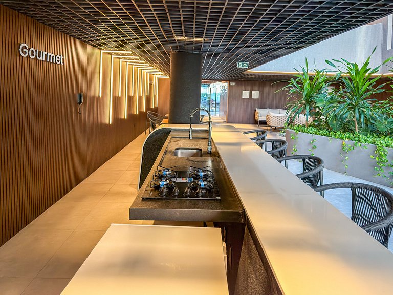 Studio Completo | Beira Mar e Piscina Rooftop