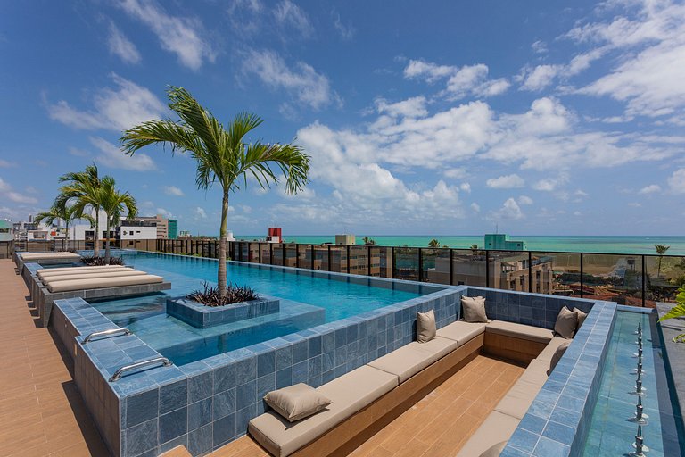 Studio Perfeito | Rooftop c/ Piscina e Vista Mar