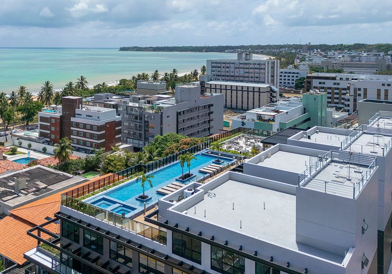 Studio Perfeito | Rooftop c/ Piscina e Vista Mar