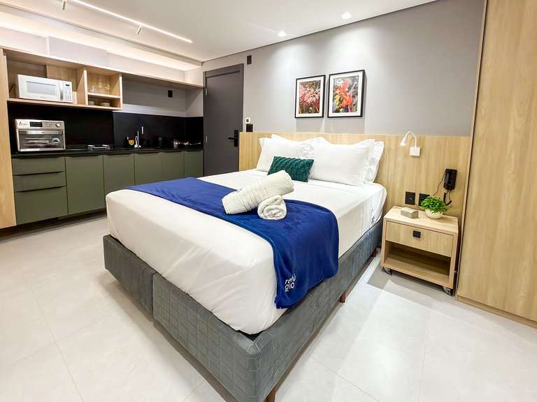 Studio Perfeito | Beira Mar e Piscina Rooftop
