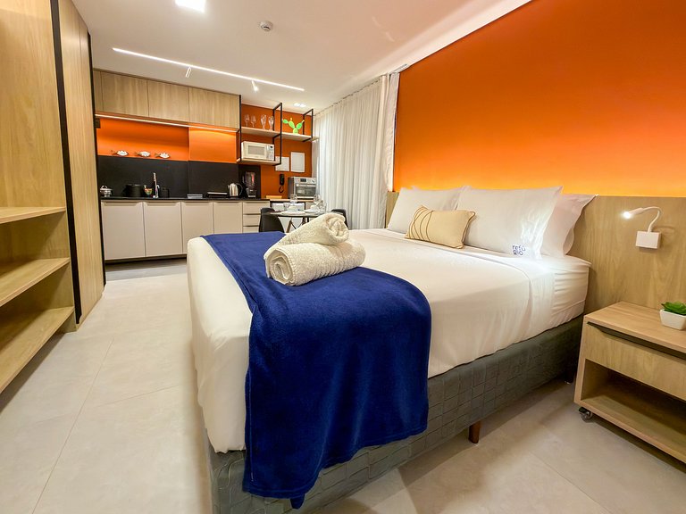 Studio Completo | Beira Mar e Piscina Rooftop